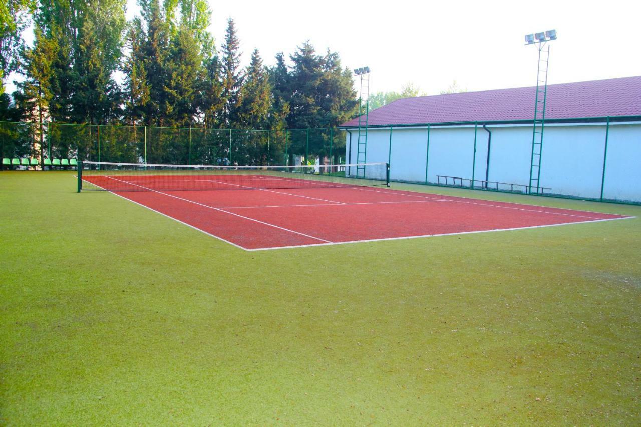 Sheki Olimpiya Hotel & Resort エクステリア 写真