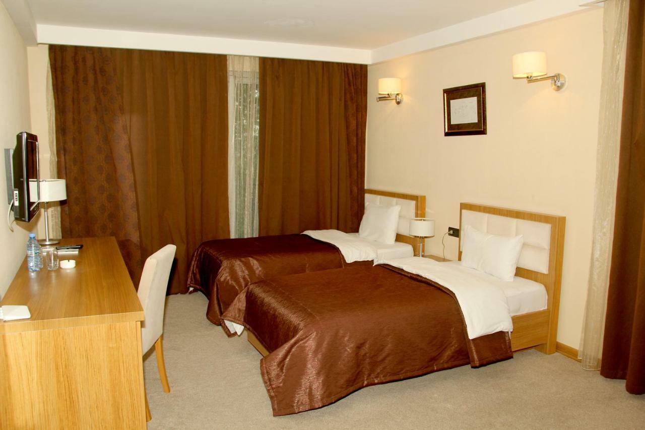 Sheki Olimpiya Hotel & Resort エクステリア 写真