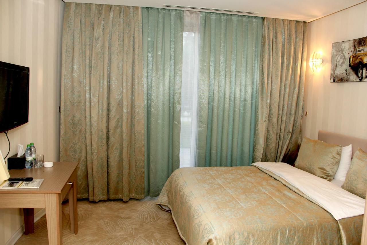 Sheki Olimpiya Hotel & Resort エクステリア 写真
